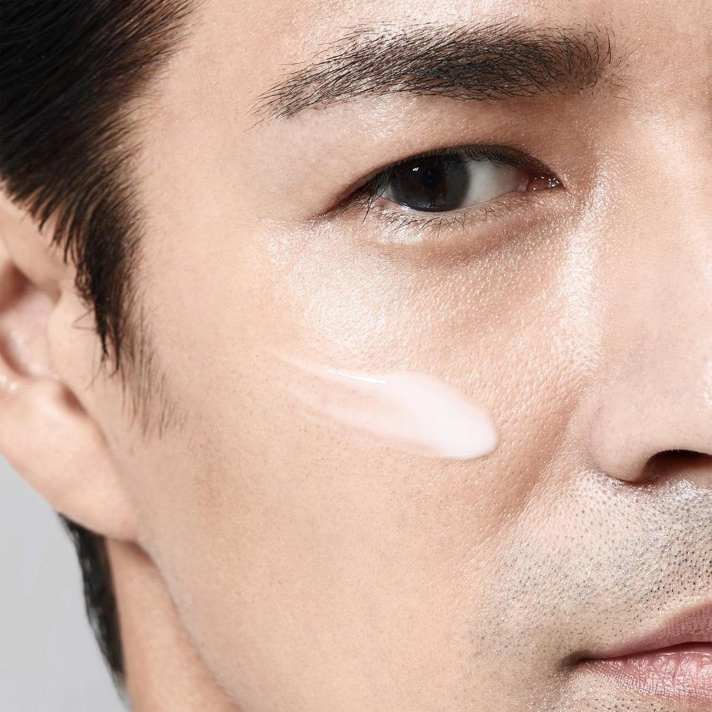 Shiseido Men Daily Essentials Bundle – 2-in-1 Face Cleanser & Shaving Cream & Aftershave