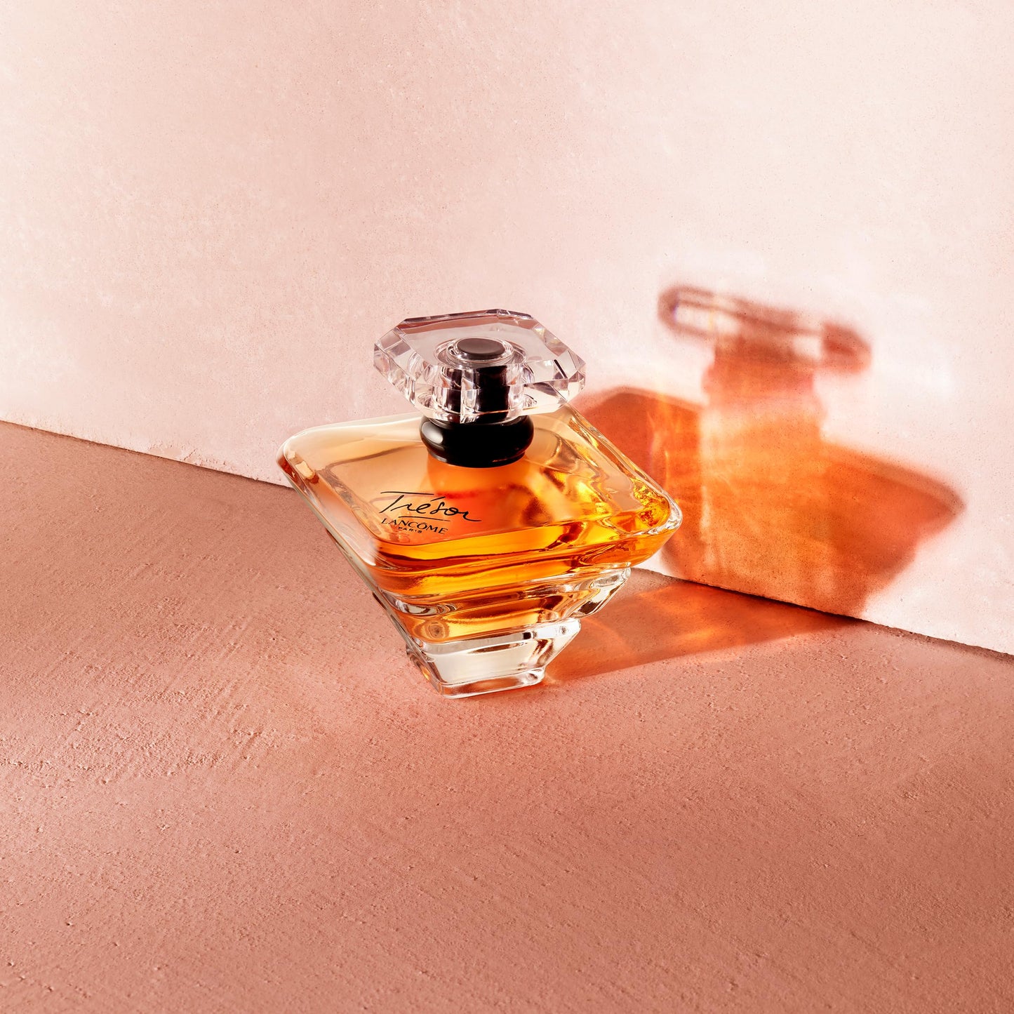 Lancôme Trésor Eau de Parfum – Classic Romantic Luxury Fragrance